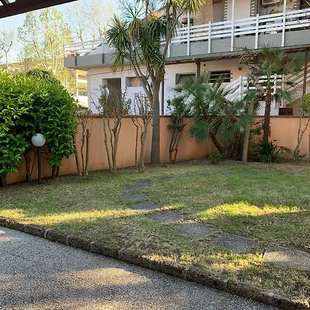 Il Giardino Di Sirius וילה פרנקווילה אל מארה