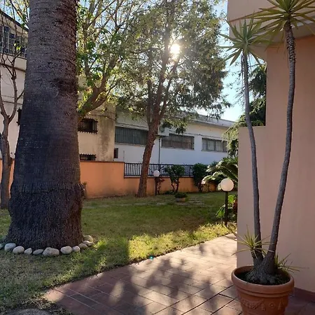 Il Giardino Di Sirius וילה פרנקווילה אל מארה